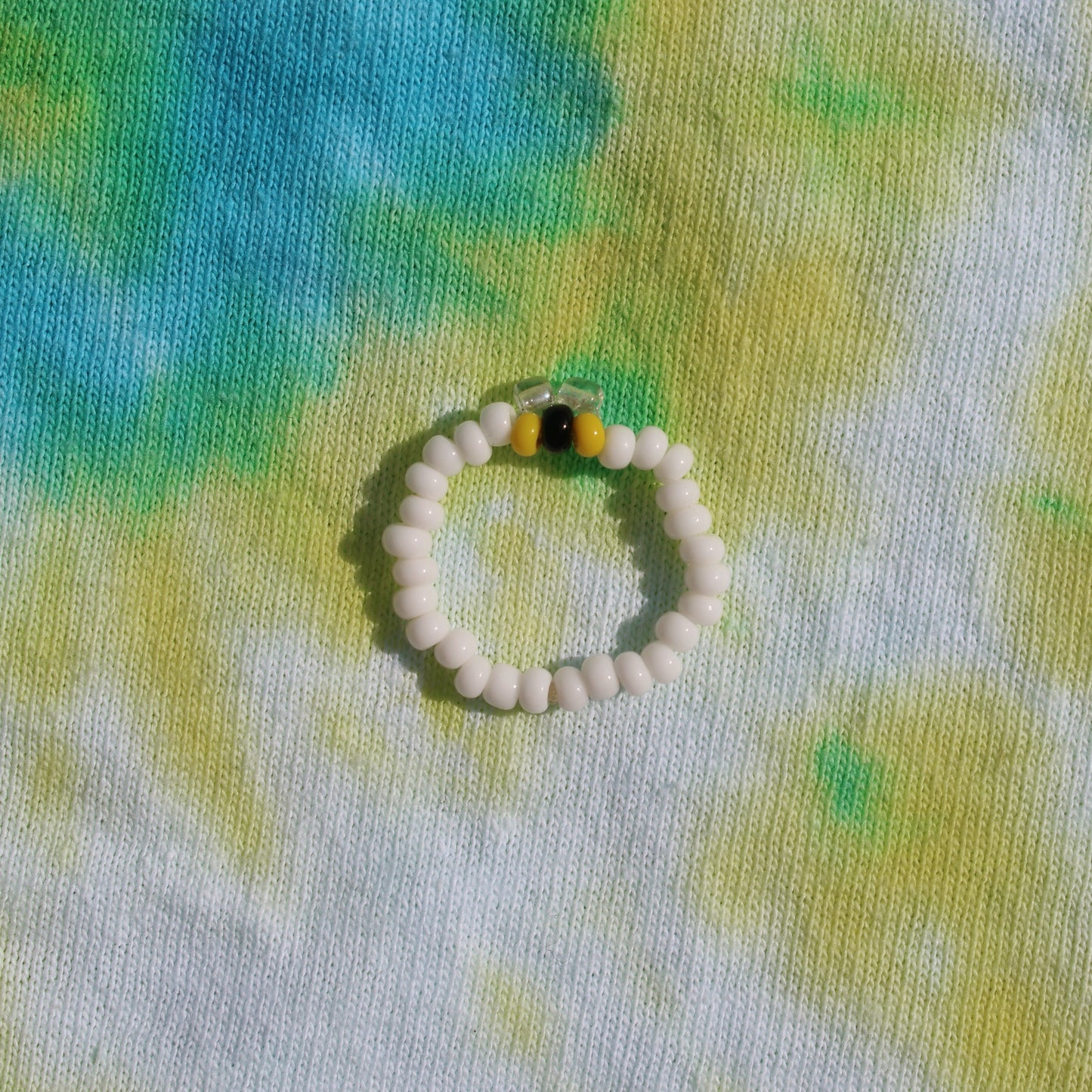 beaded bee ring