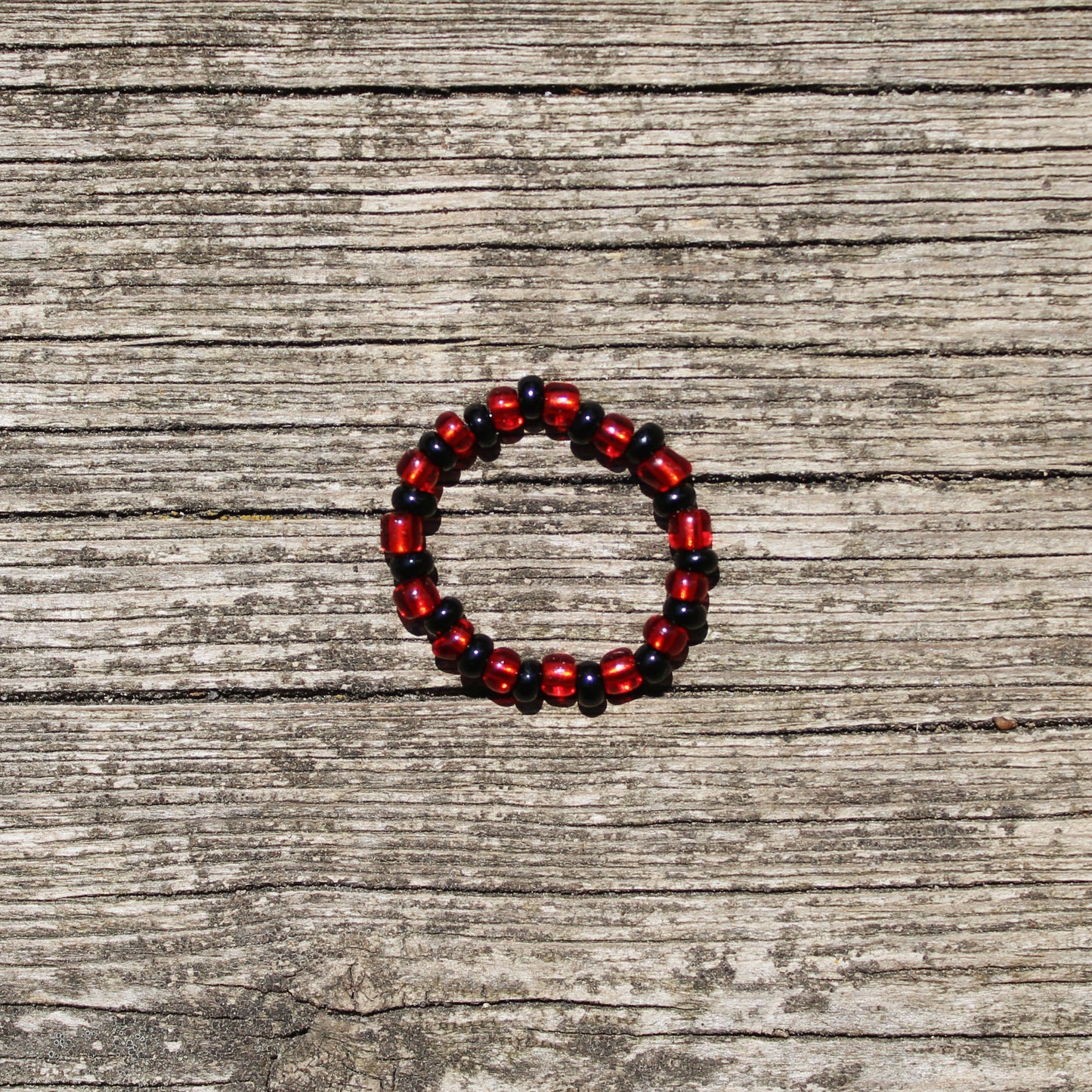 spotted bug ring
