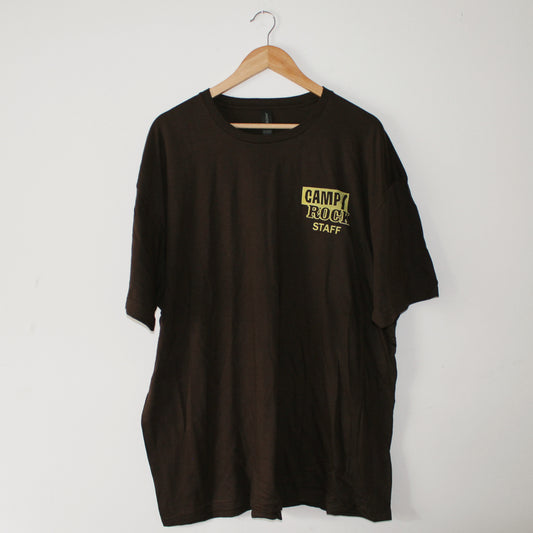 CR staff tee